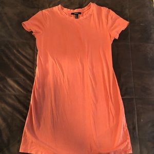 Forever 21 women’s burnt orange t-shirt dress